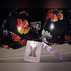 Fenty bra